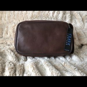 Beautiful brown leather Dopp kit NWT